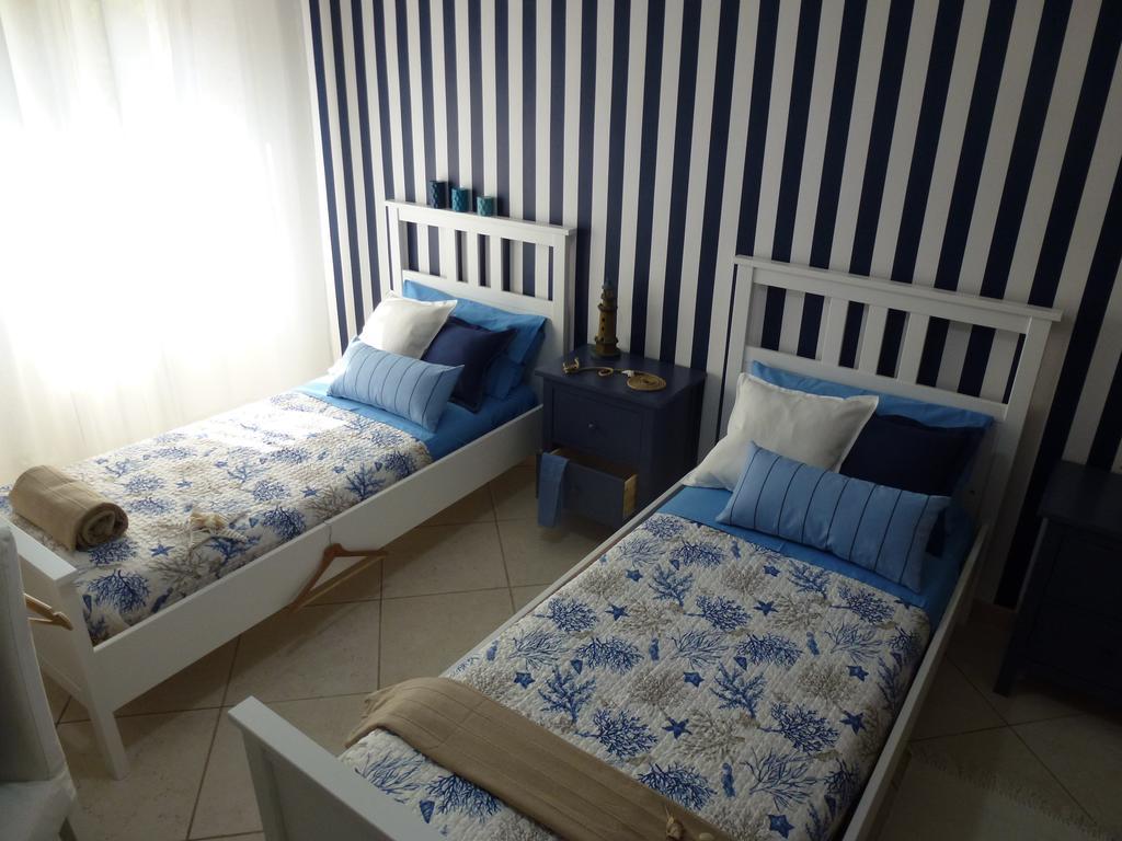 טאראנטו Suite Blue Marine חדר תמונה