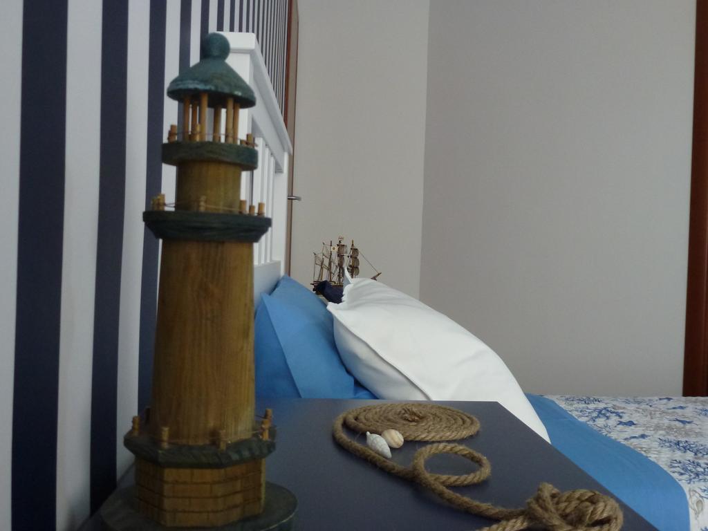 טאראנטו Suite Blue Marine חדר תמונה